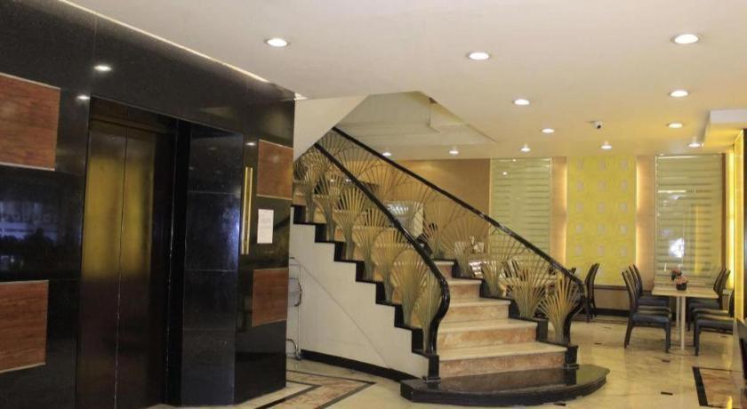 Palm Hotel Manila Exterior photo